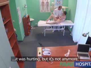 Fakehospital kerintis aussie turistas su didelis papai myli gydytojai sperma į putė