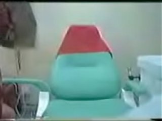 Doc fucks india mom in the rumah sakit